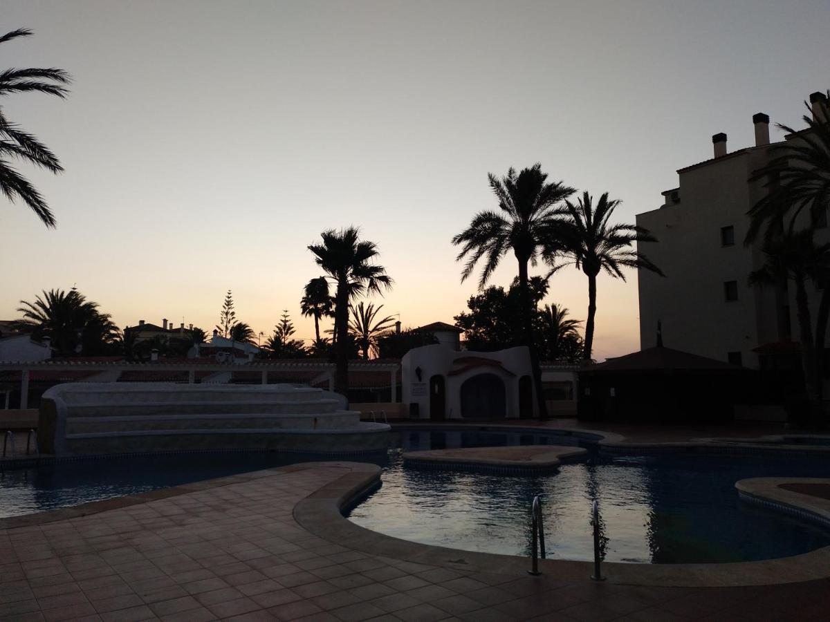 Apartamento Parchis Con Piscina Dénia Buitenkant foto
