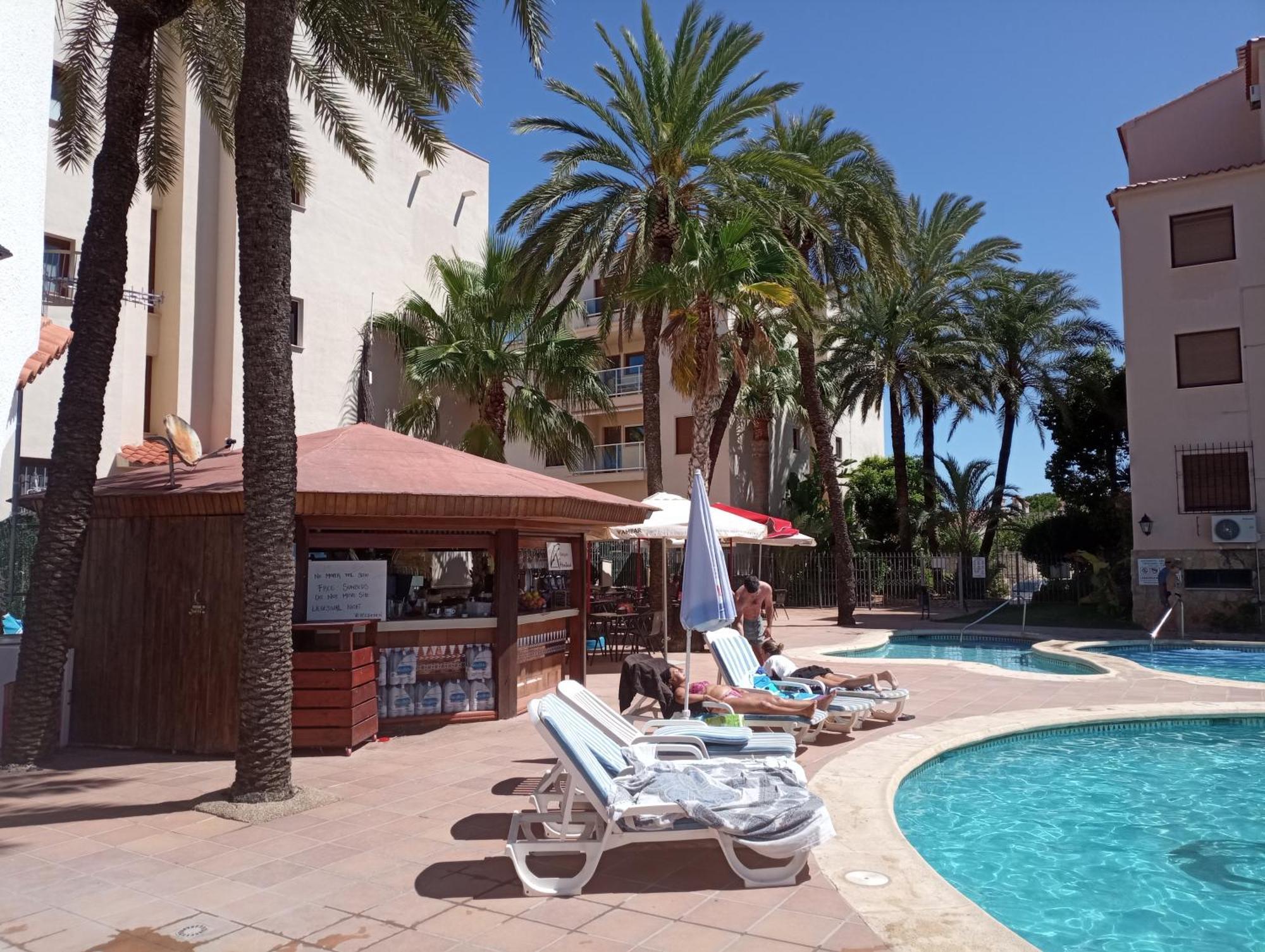 Apartamento Parchis Con Piscina Dénia Buitenkant foto